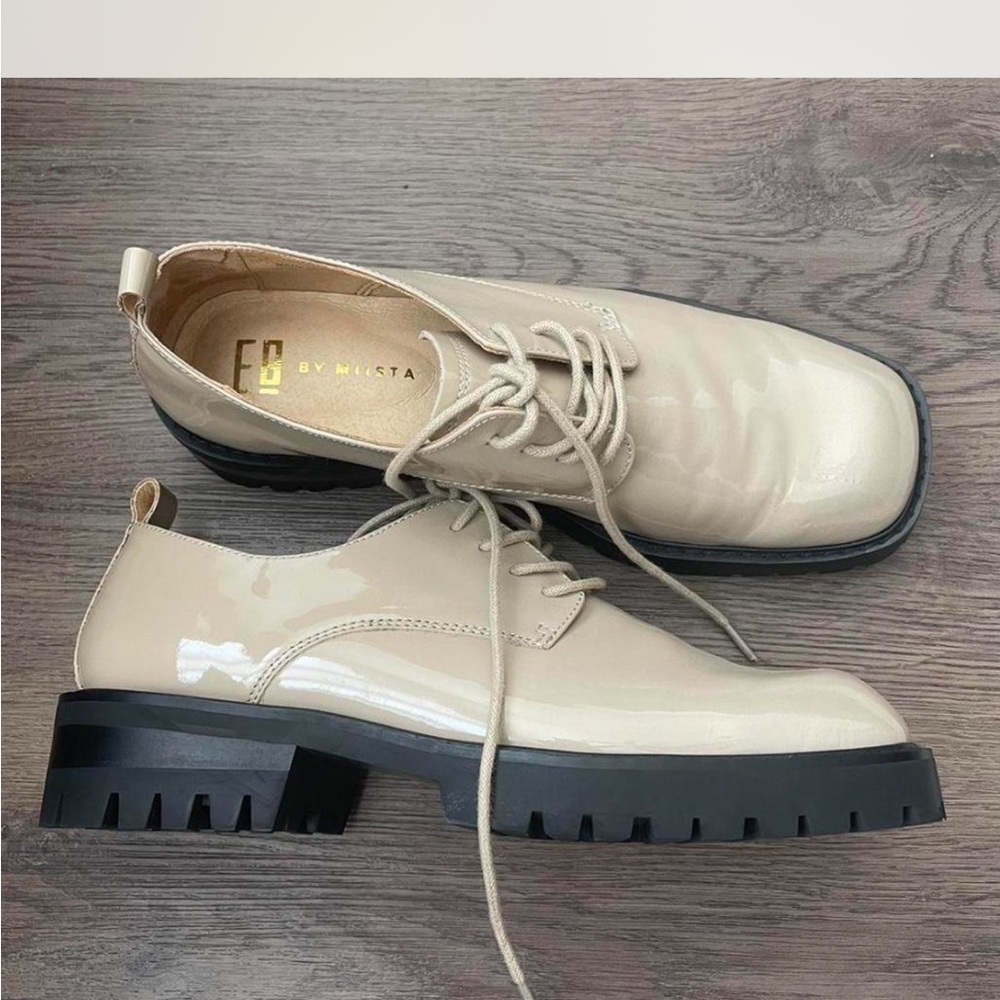 Miista Cream Patent Lace-Up Shoes